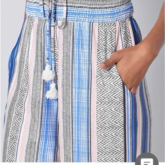 Venus Halter Jumpsuit with Side Slit Legs XS - Picture 4 of 5